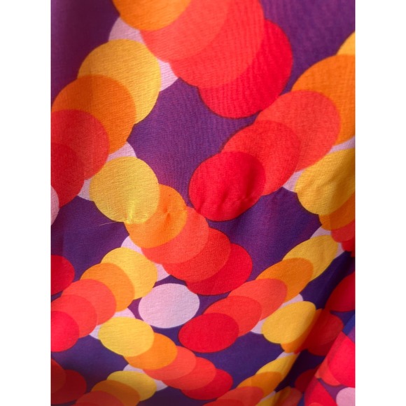 Psychedelic cape dot dress - Picture 3 of 9